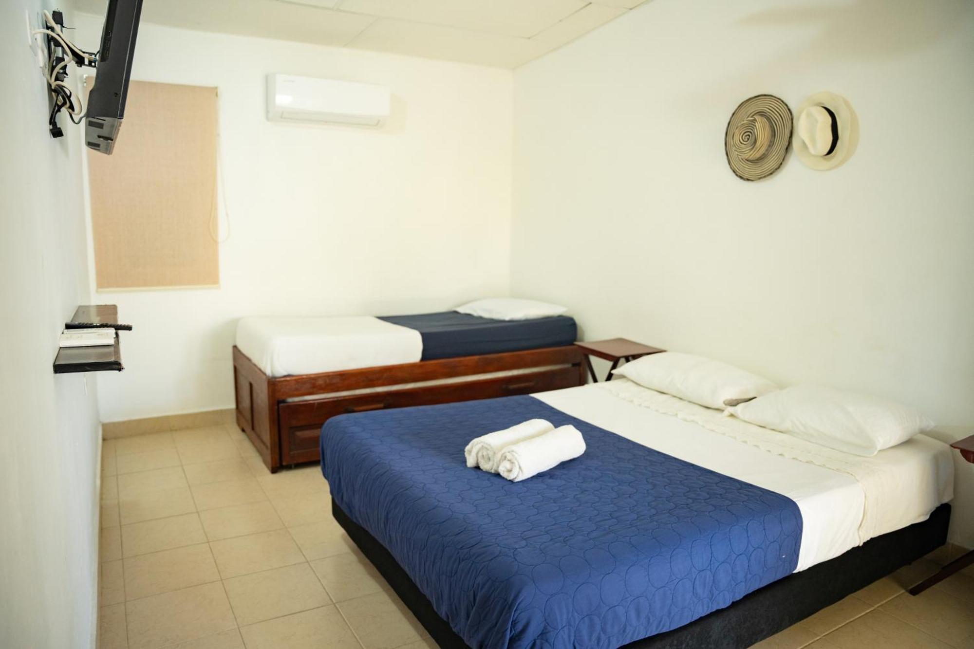 Hostal Del Mar - Tolú エクステリア 写真