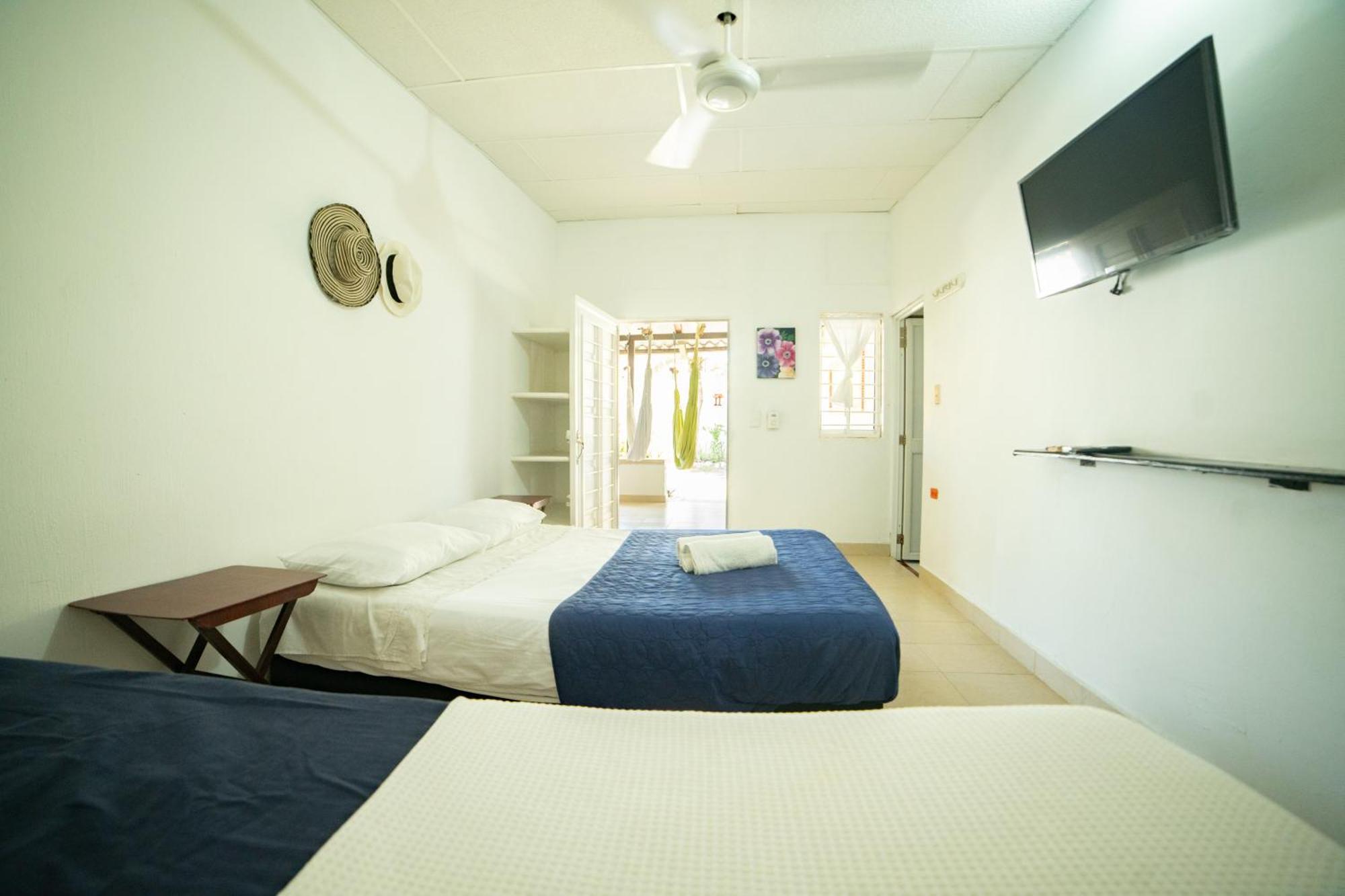 Hostal Del Mar - Tolú エクステリア 写真