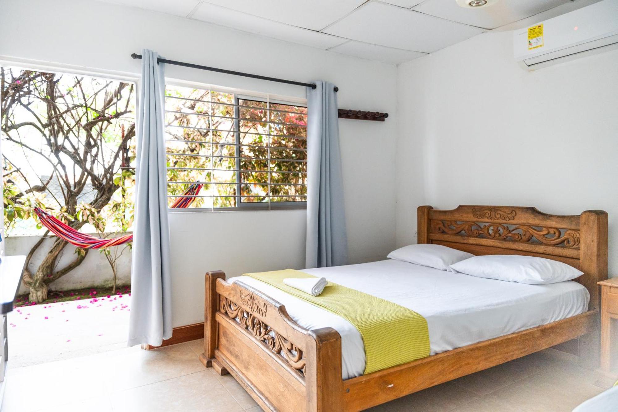 Hostal Del Mar - Tolú エクステリア 写真