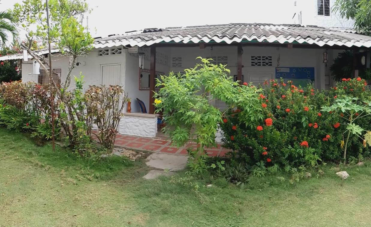 Hostal Del Mar - Tolú エクステリア 写真